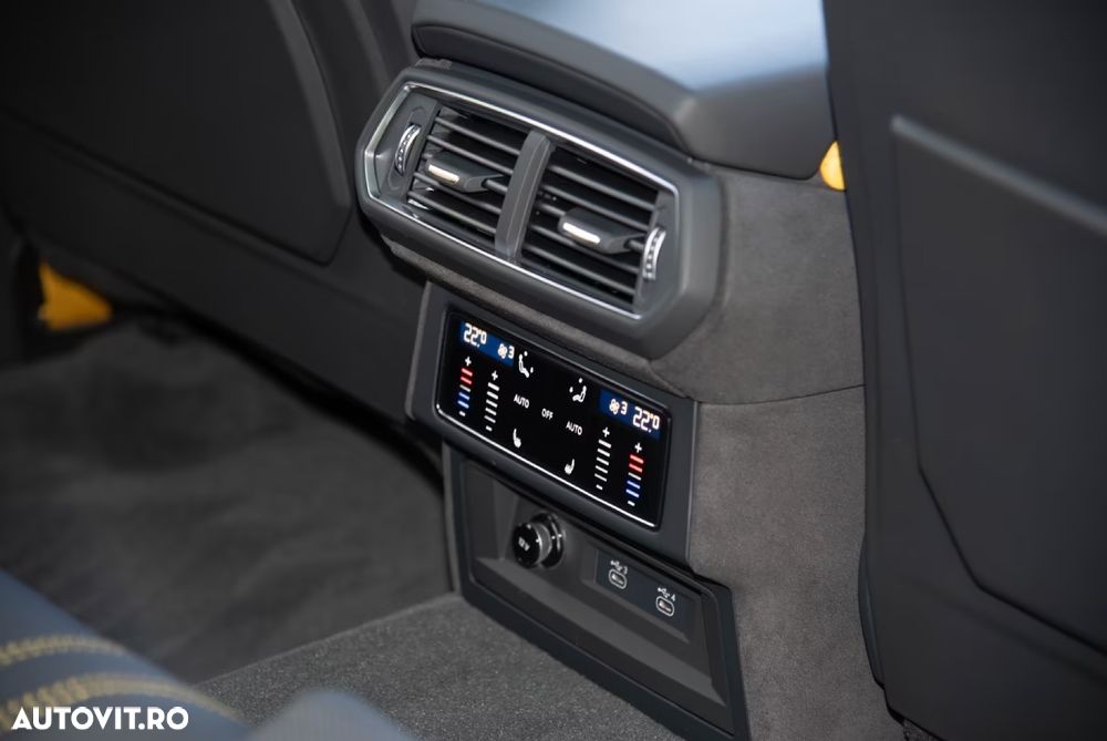 Lamborghini URUS - 12