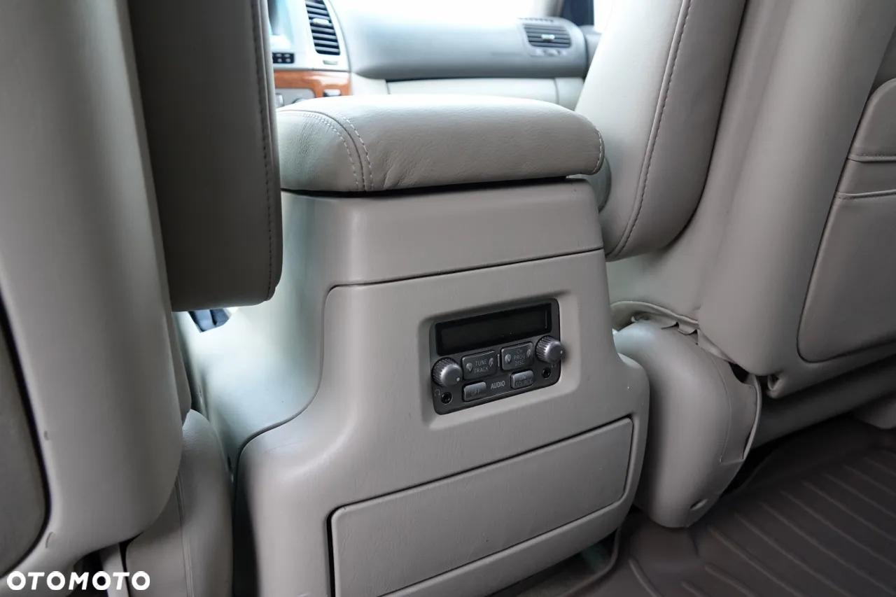 Lexus LX 470 - 28