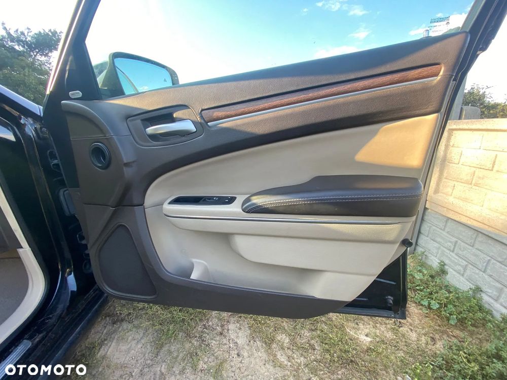 Lancia Thema 3.0 V6 CRD 24V Automatik Executive - 12