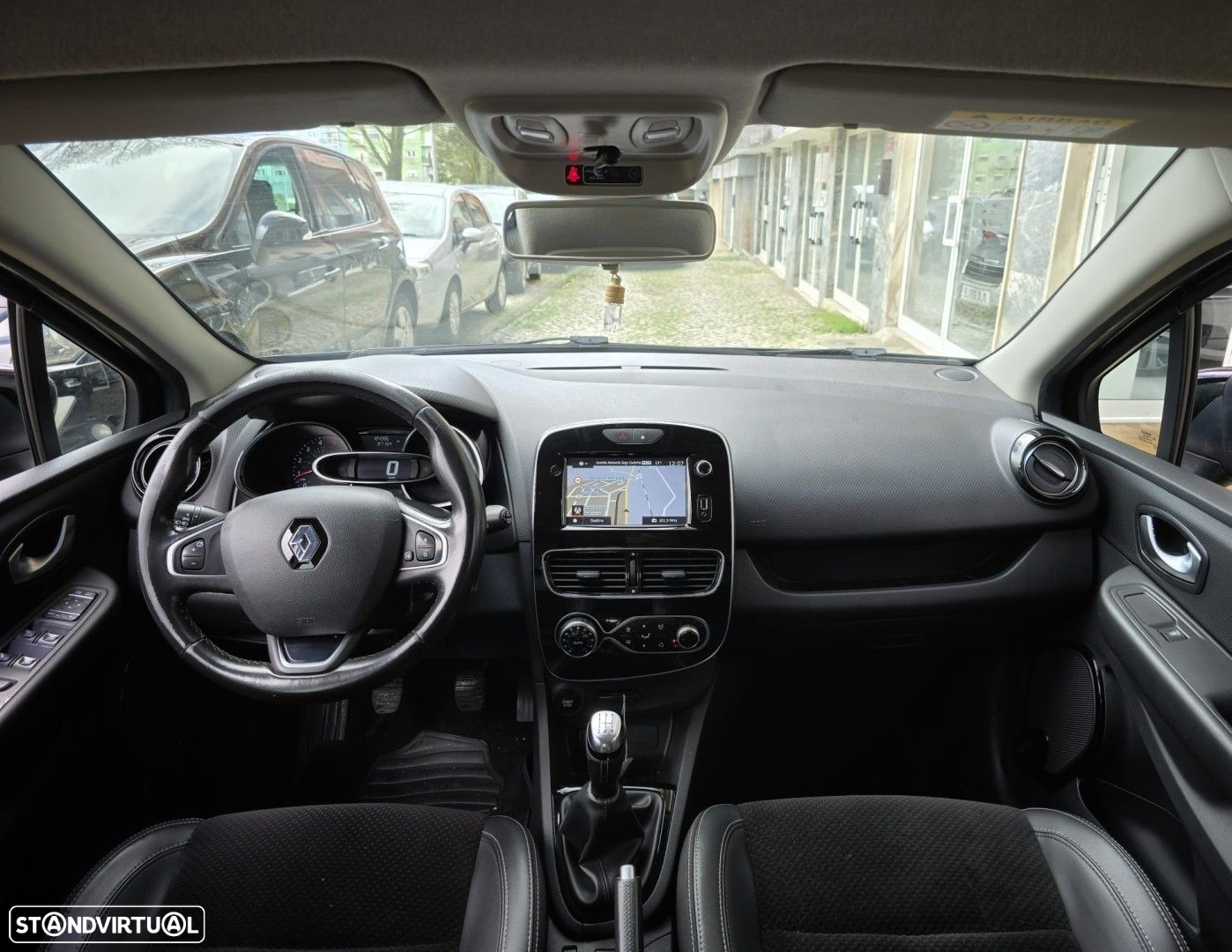 Renault Clio Sport Tourer 1.5 dCi Limited - 5