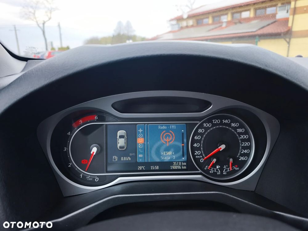 Ford Mondeo 2.0 TDCi Titanium - 25