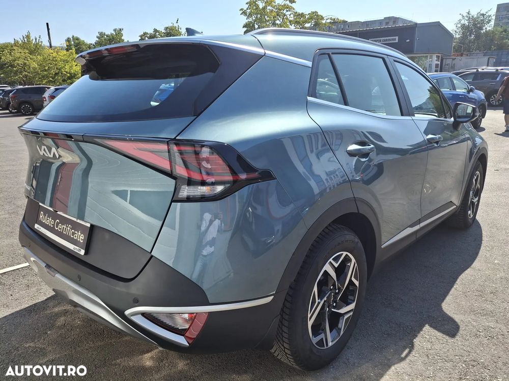 Kia Sportage 1.6 T-GDI MHEV 7DCT HP 4x2 Urban - 4