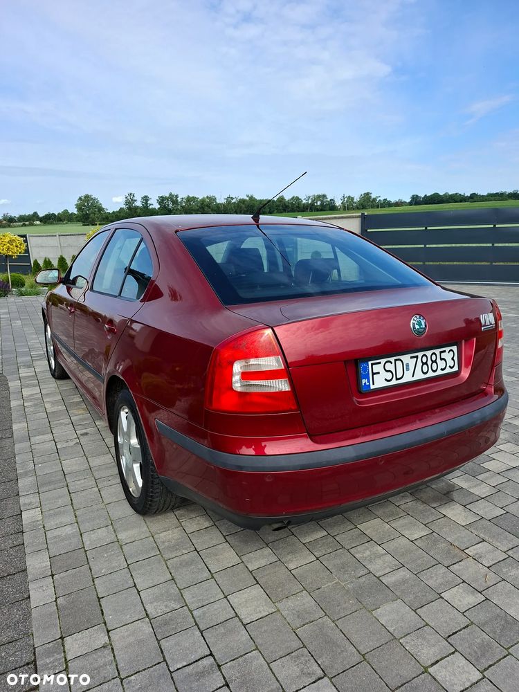 Skoda Octavia 1.6 Classic - 24