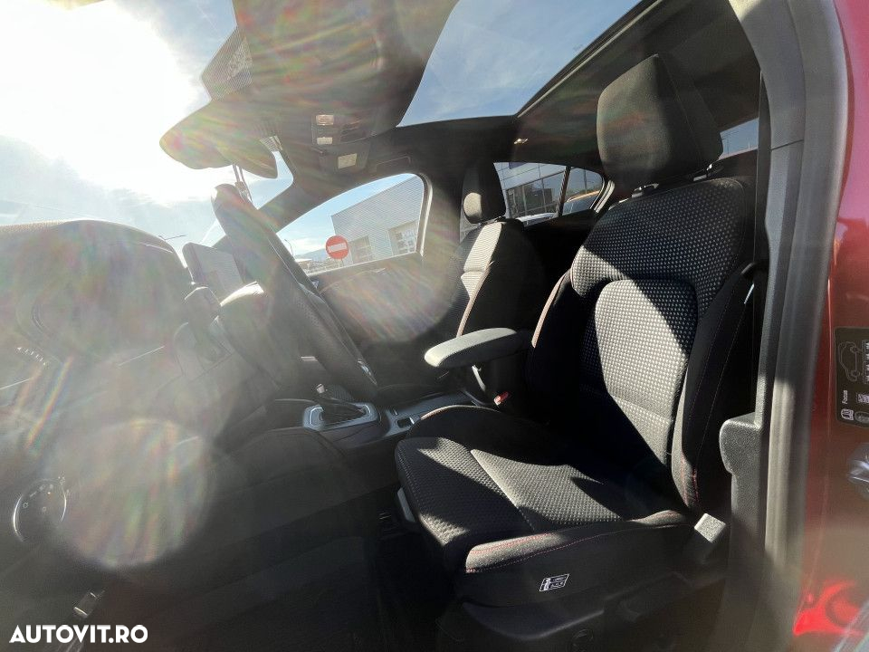 Ford Focus - 20