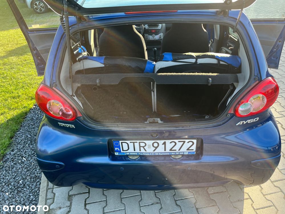 Toyota Aygo - 11