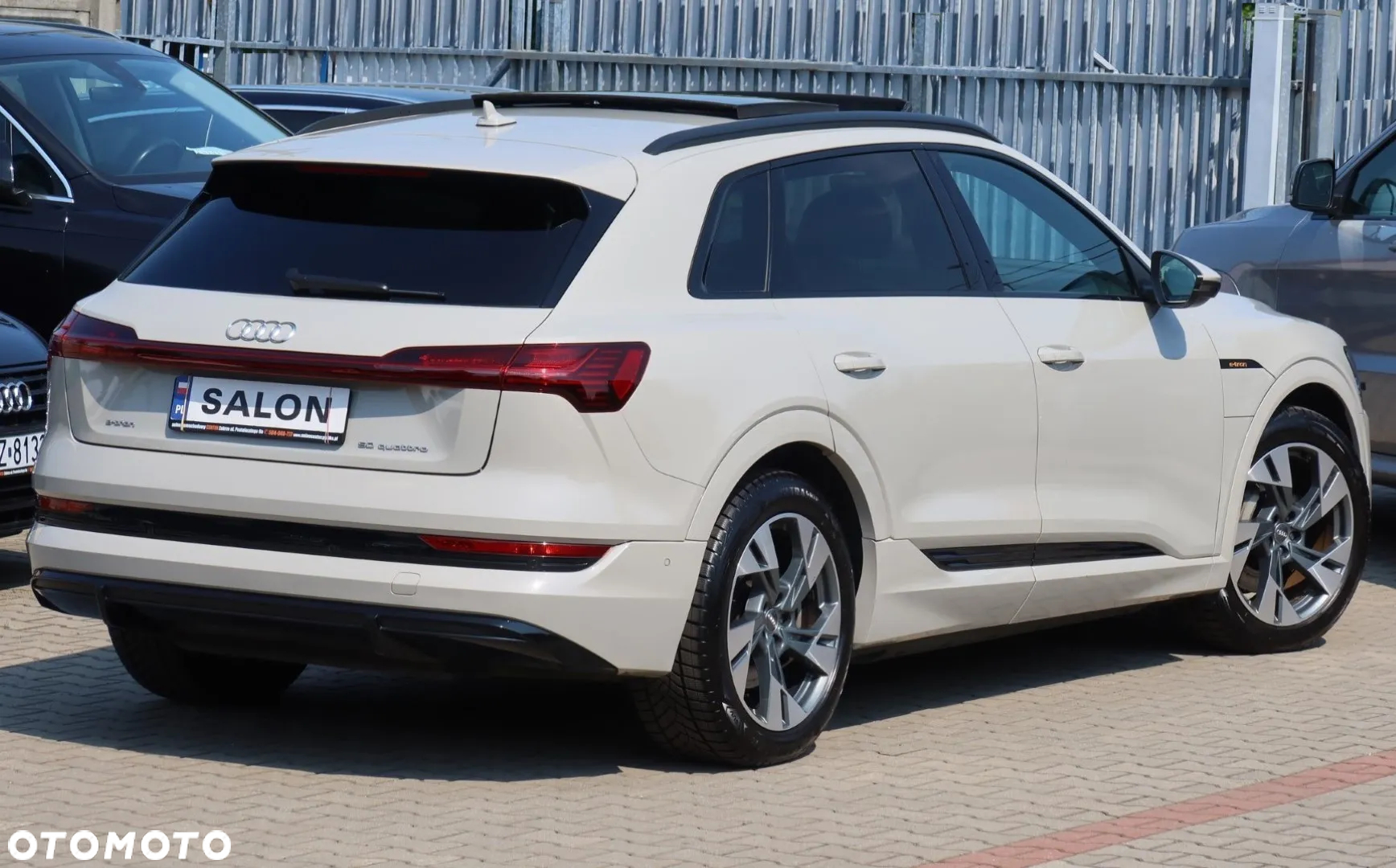 Audi e-tron 50 quattro S line - 34