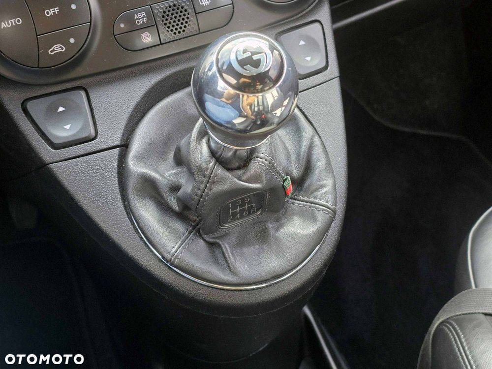 Fiat 500 1.4 16V by Gucci - 9