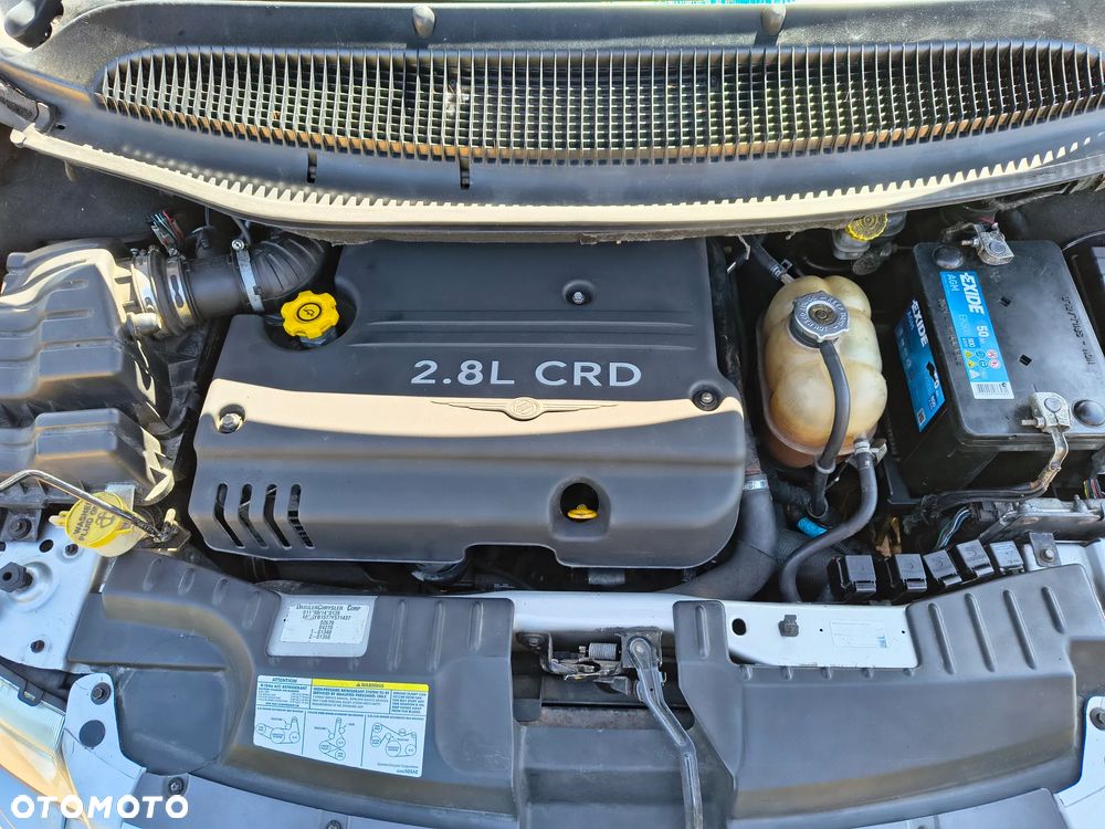 Chrysler Grand Voyager 2.8 CRD Automatik Limited - 14