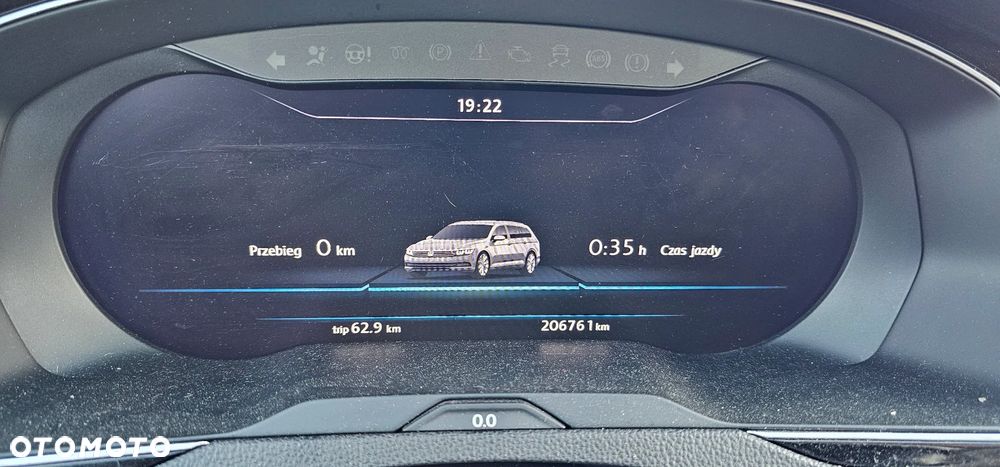 Volkswagen Passat Variant 2.0 TDI SCR 4Motion DSG Highline - 25