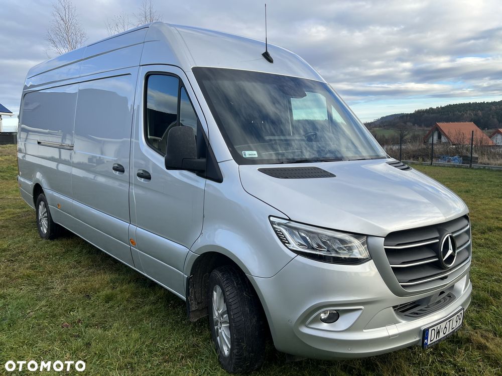 Mercedes-Benz Sprinter - 1