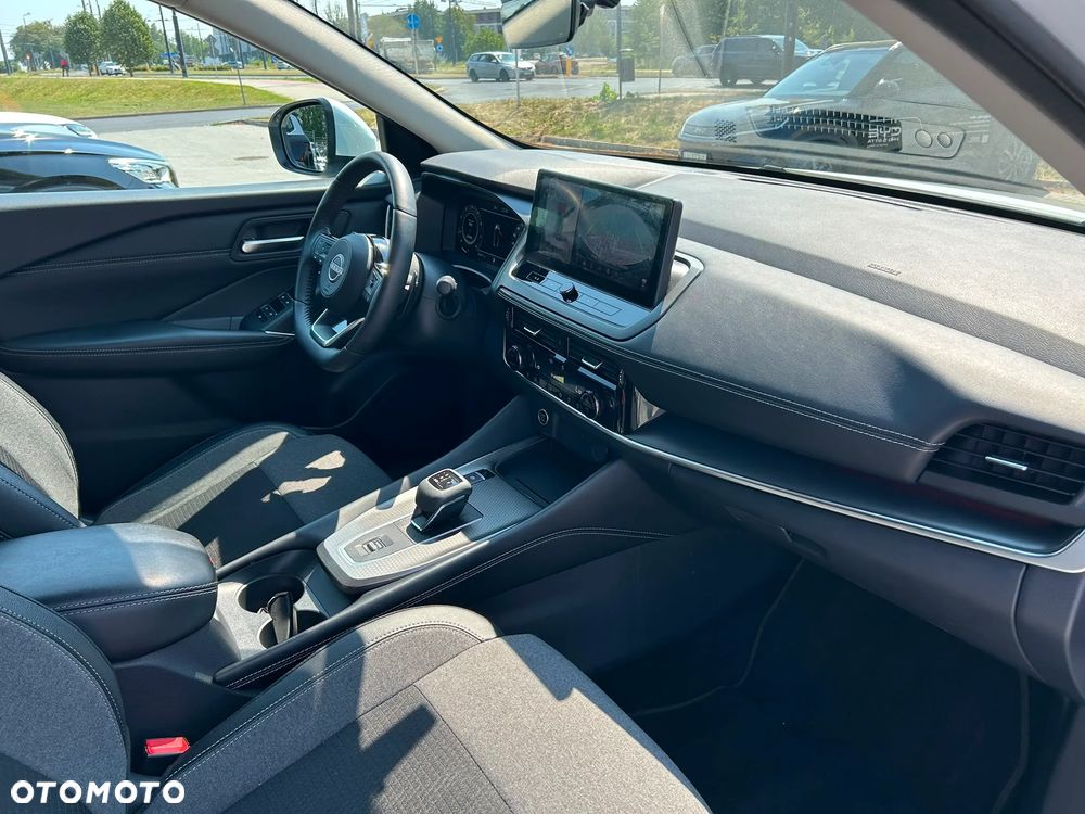 Nissan Qashqai 1.3 DIG-T MHEV N-Connecta Xtronic - 20