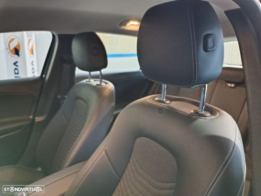 Mercedes-Benz A 250 e 8G-DCT Advanced Progressive - 16