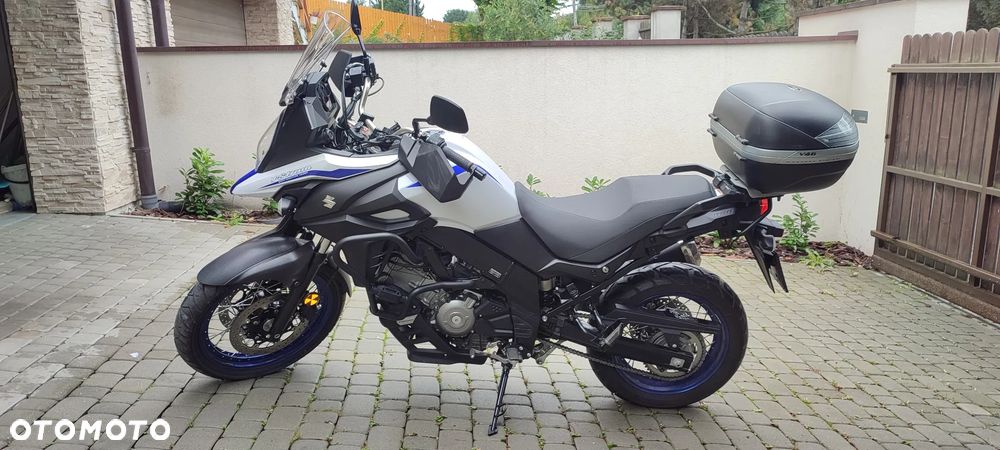 Suzuki V-STROM - 2
