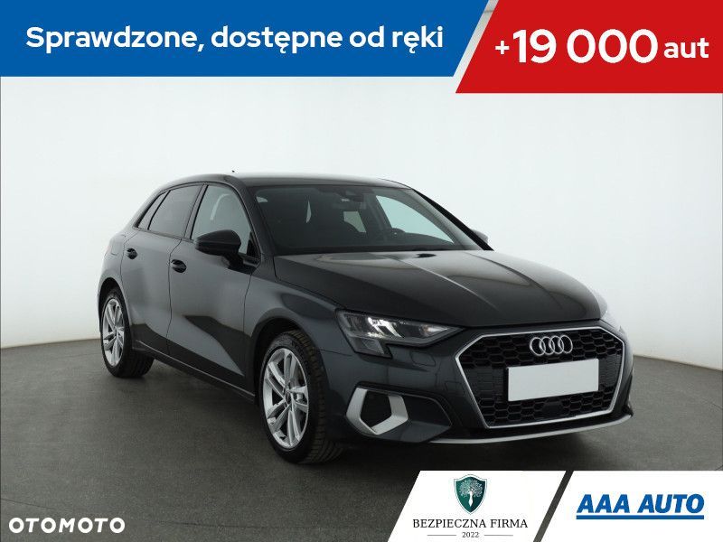 Audi A3 Sportback - 2