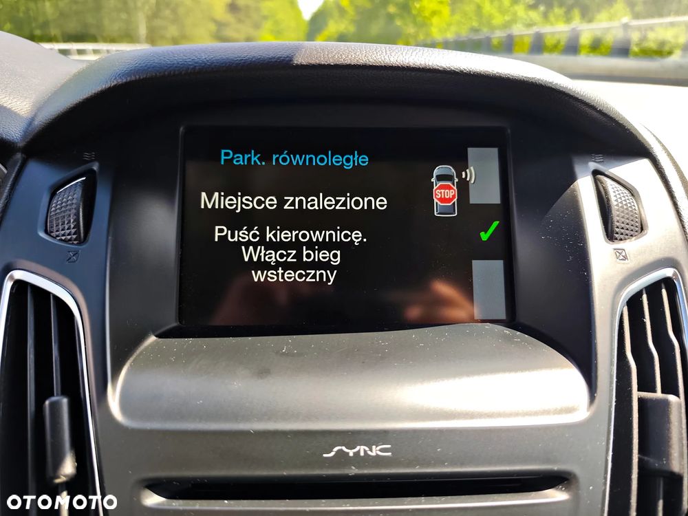 Ford Focus 1.0 EcoBoost Titanium - 23