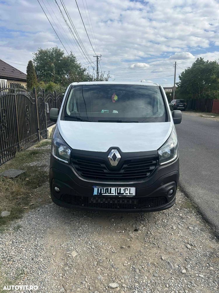 Renault Trafic - 2