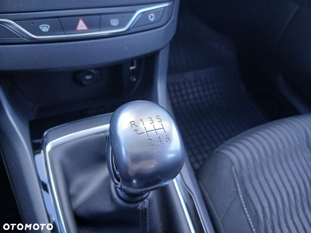 Peugeot 308 1.6 THP Active - 14