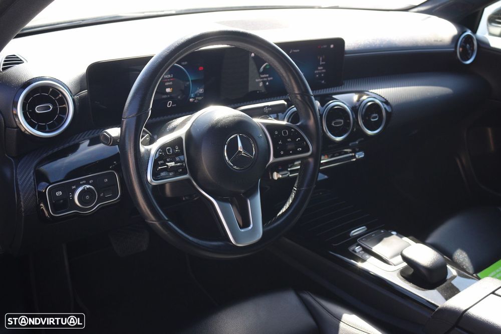 Mercedes-Benz A 250 e Style Plus - 26