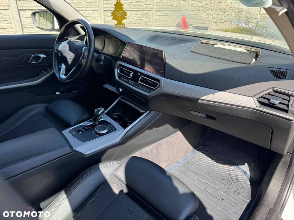 BMW Seria 3 320d MHEV Advantage sport - 19