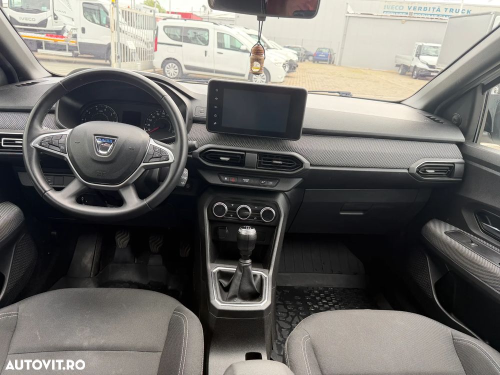 Dacia Logan TCe 90 MT6 Comfort - 7