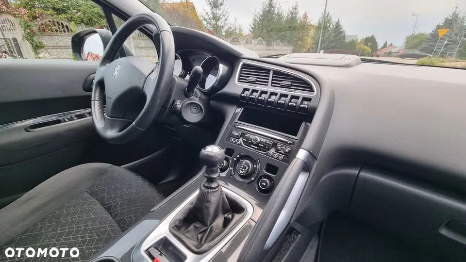 Peugeot 3008 - 14