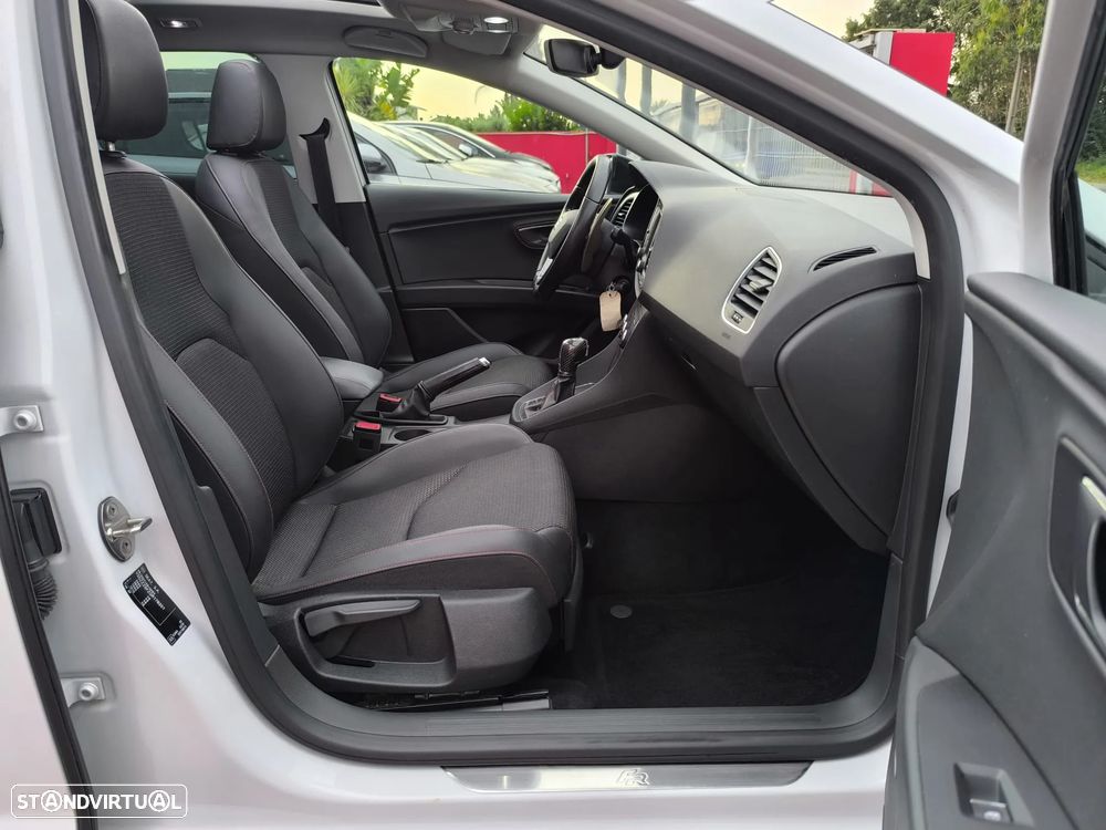 SEAT Leon 2.0 TDI DPF S&S DSG FR - 28