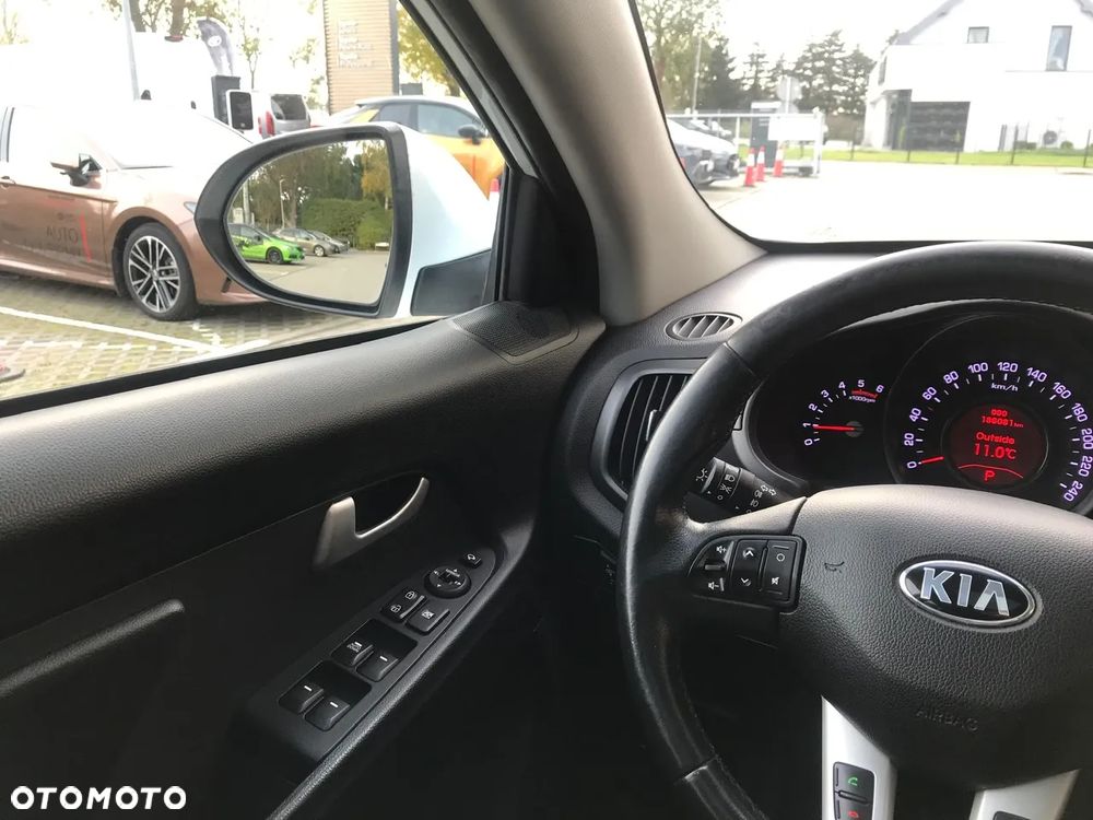 Kia Sportage 2.0 CRDI XL AWD - 28