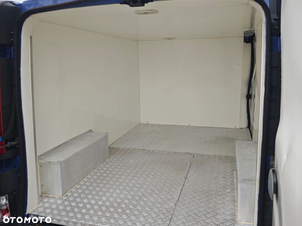 Renault Trafic 2.0 DCi * Salon Polska * Izoterma * - 17