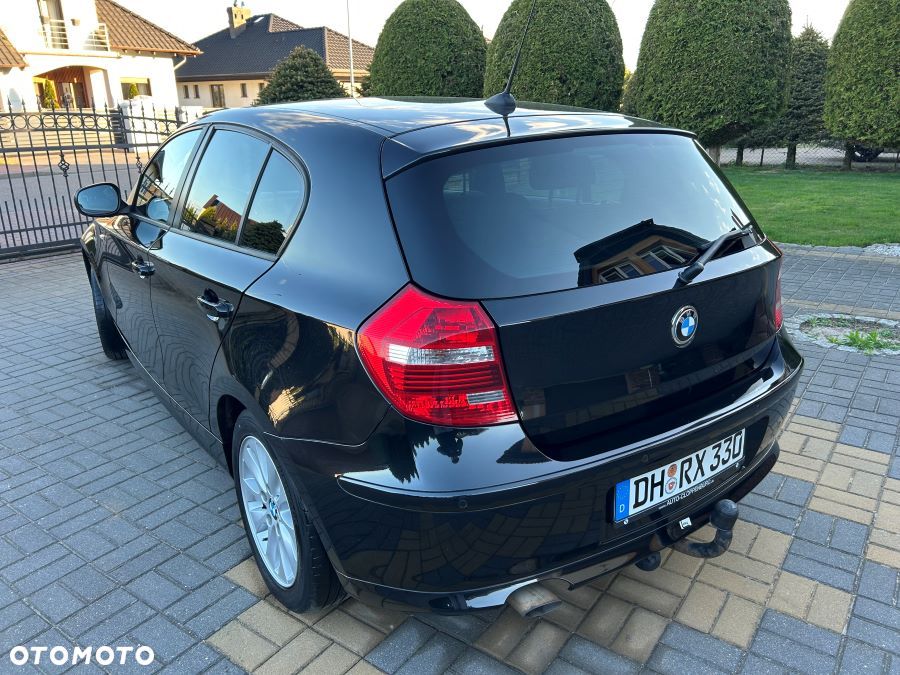 BMW Seria 1 118d Sport Line - 4