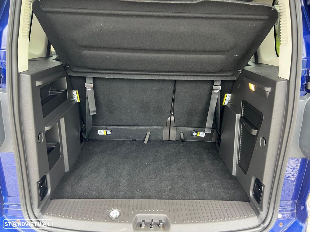 Ford Tourneo Courier - 20