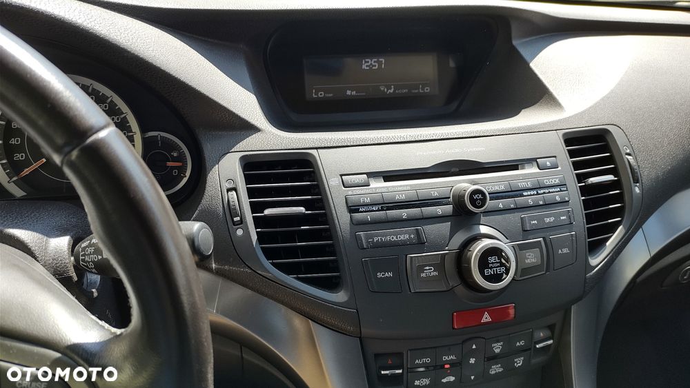 Honda Accord 2.0 Lifestyle - 4