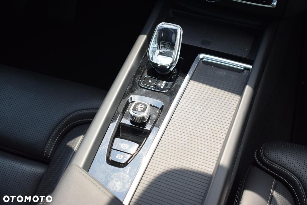 Volvo XC 60 - 18