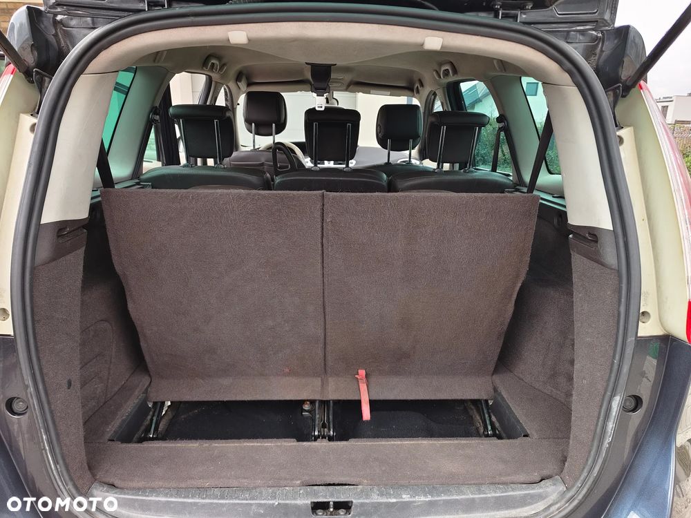 Renault Scenic 1.9 dCi Privilege - 10