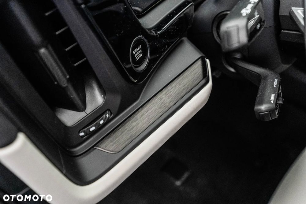 Porsche Cayenne E-Hybrid PHEV Black Edition - 24