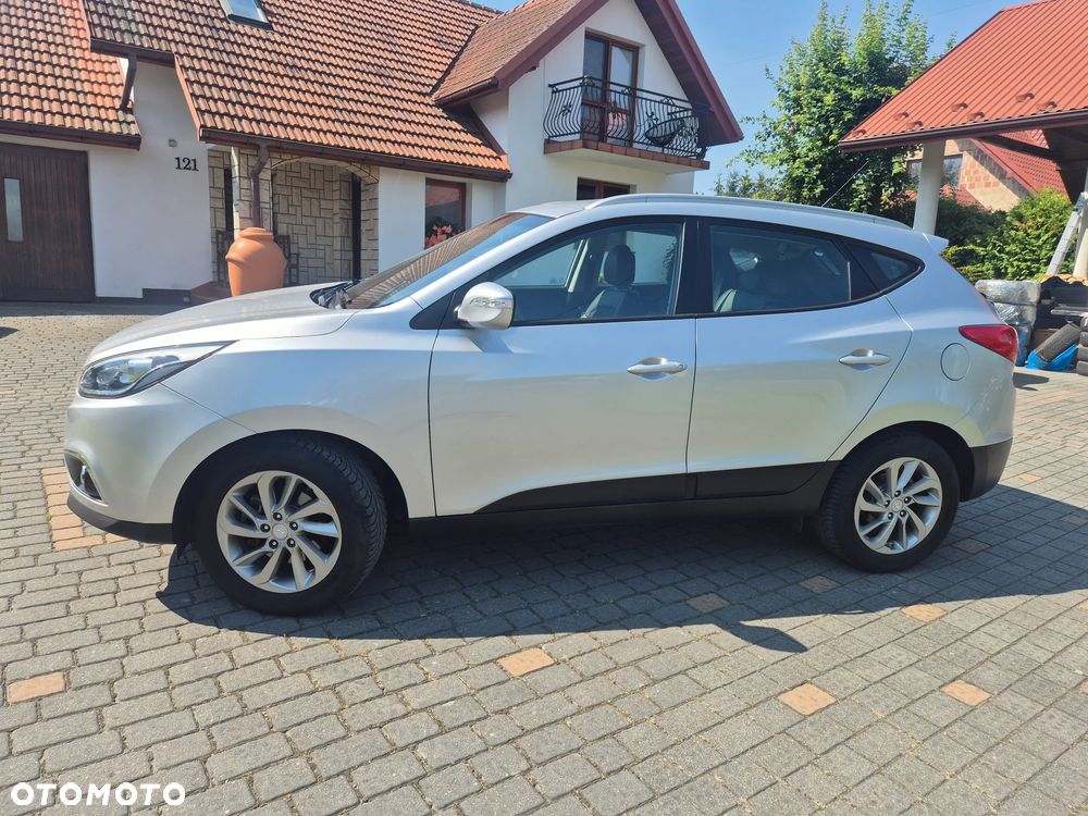 Hyundai ix35 blue 1.6 2WD Finale Silver - 12