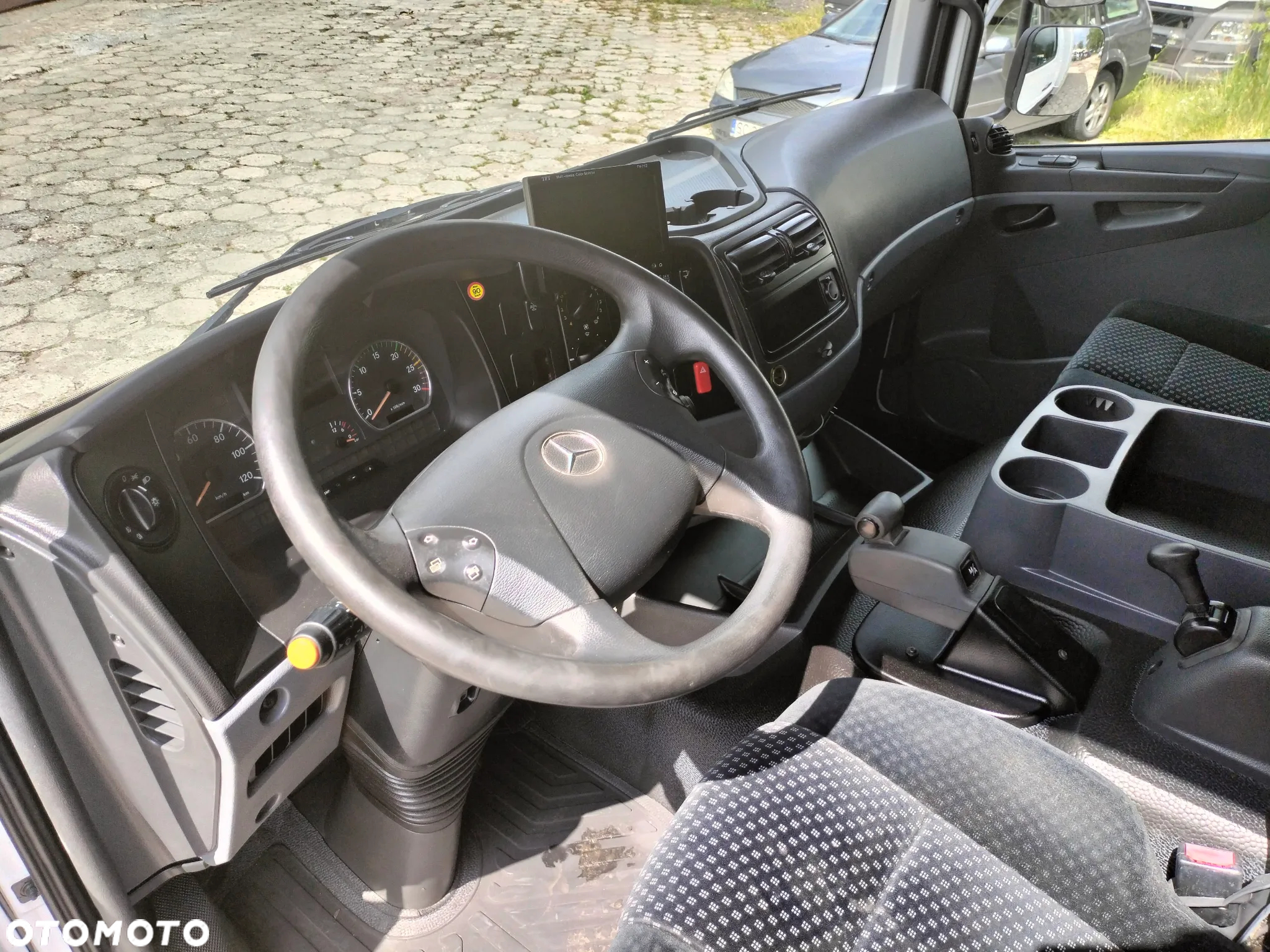 Mercedes-Benz ATEGO 1224 - 11