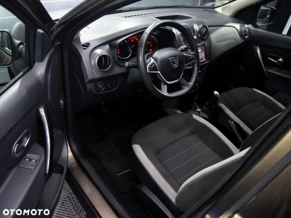 Dacia Sandero Stepway - 17