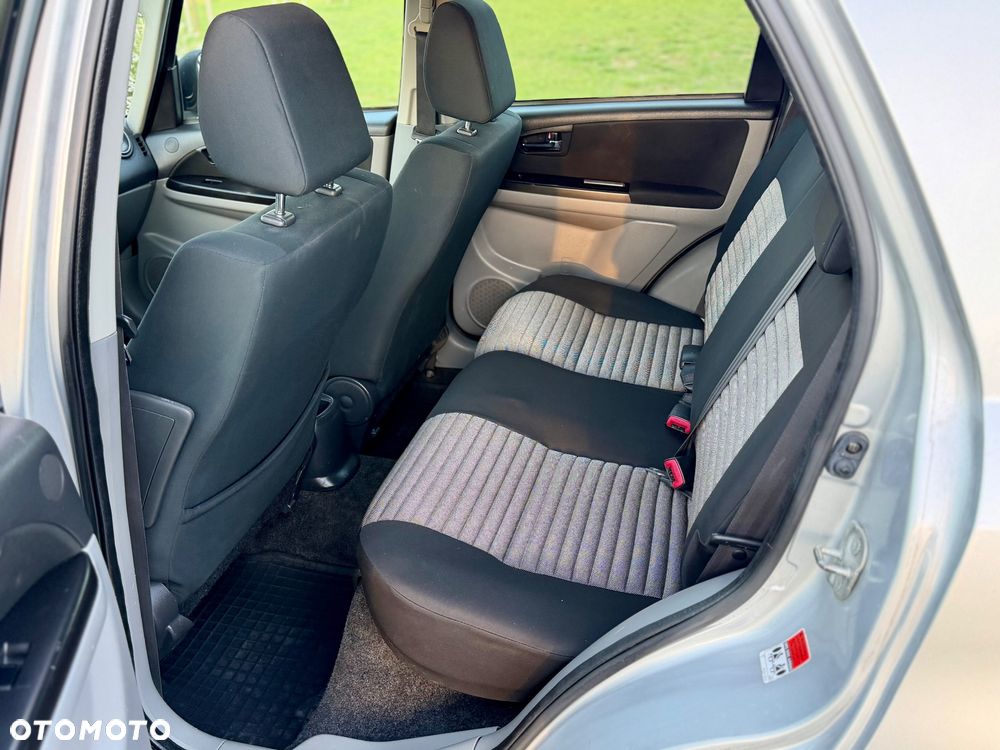 Suzuki SX4 Classic 2.0 DDiS 4x4 Comfort - 21