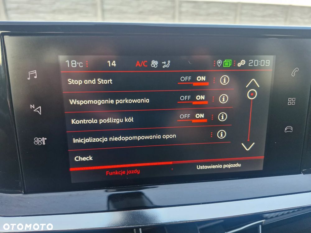 Peugeot 2008 - 28