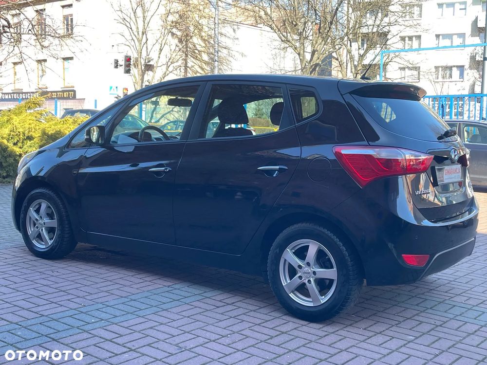 Hyundai ix20 1.4 blue - 4