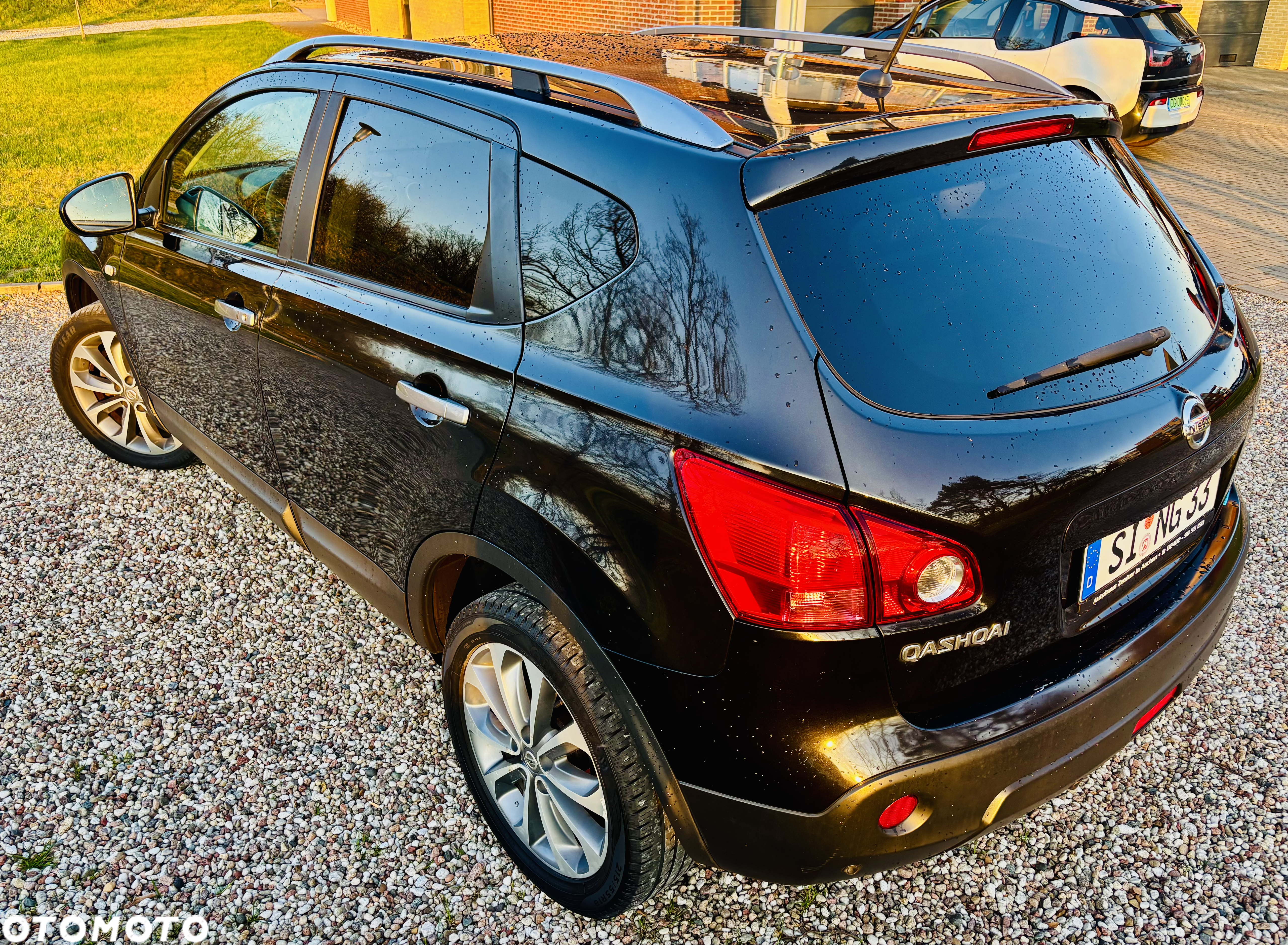 Nissan Qashqai - 2