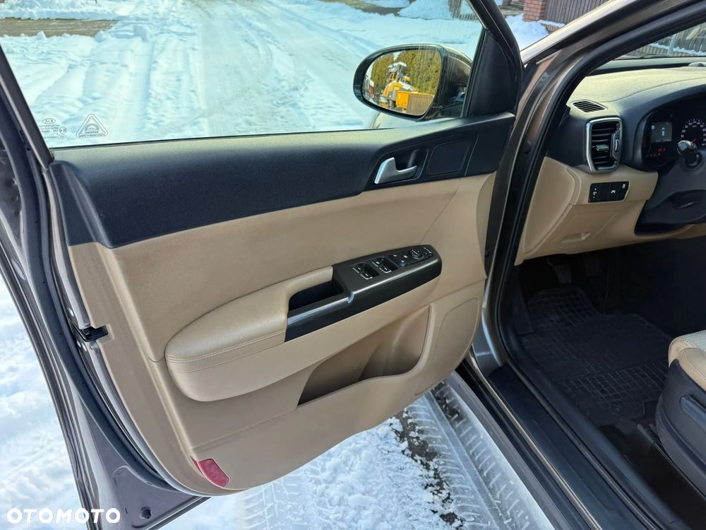 Kia Sportage 1.7 CRDI Business Line L 2WD - 23