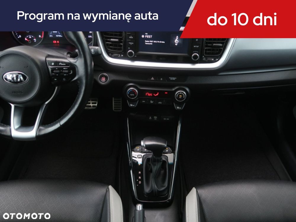 Kia Stonic - 14