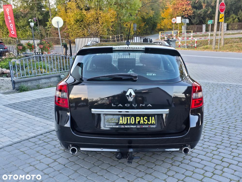 Renault Laguna dCi 175 FAP Bose Edition - 17