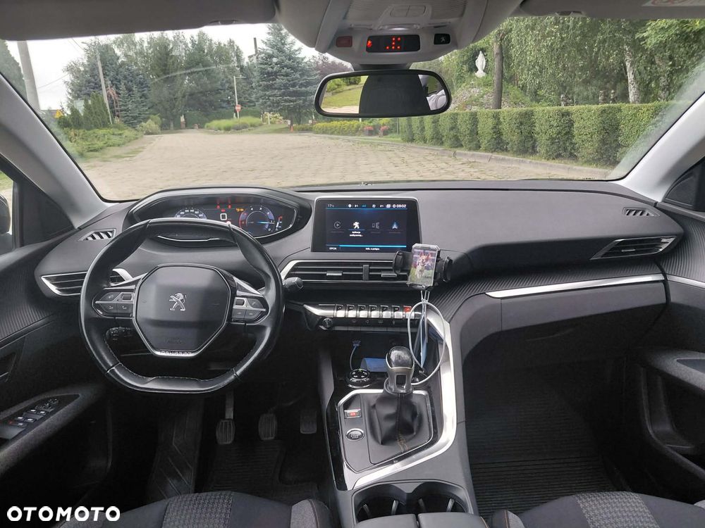 Peugeot 5008 1.5 BlueHDi Allure S&S - 8
