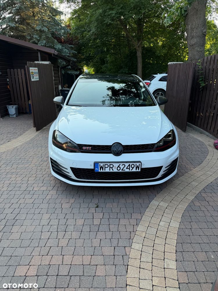 Volkswagen Golf 2.0 TSI BMT GTI Performance - 3