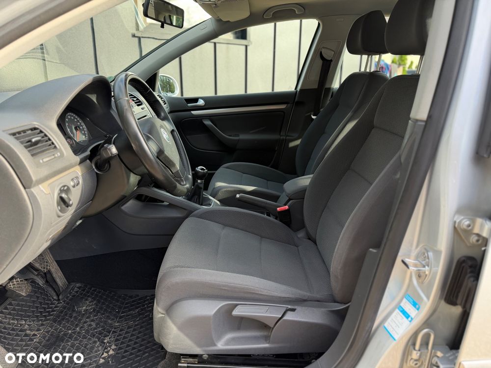 Volkswagen Golf 1.4 Team - 12