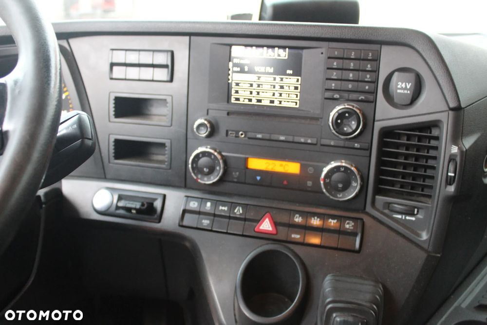 Mercedes-Benz AROCS 1851 z Niemiec 4x4 - 15