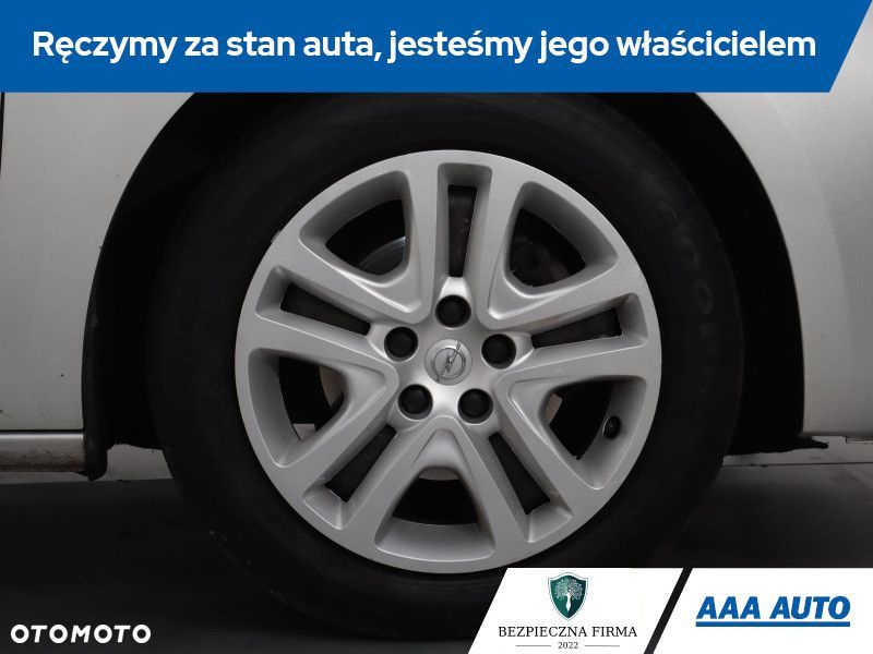Opel Astra - 16