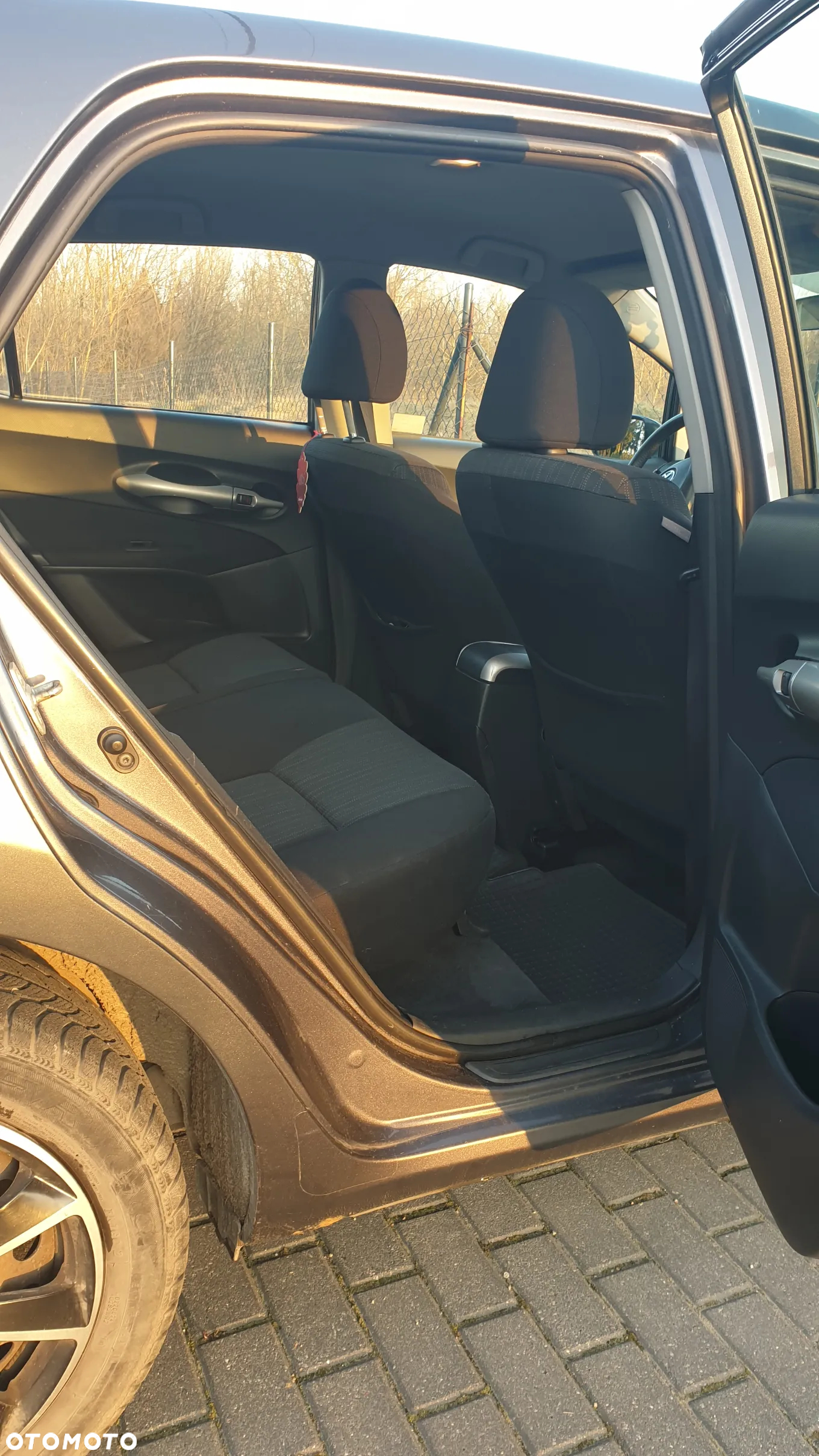 Toyota Auris 1.6 VVT-i Luna - 16